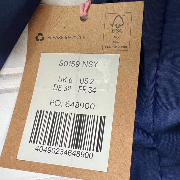 Boden Santorini Tankini Top Navy Blue Swim US 2 NEW. 396 - Picture 3 of 4